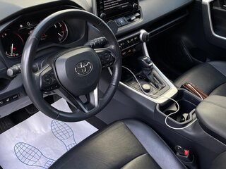 2021 Toyota RAV4 V (XA50), чёрный, 3920000 рублей, вид 5