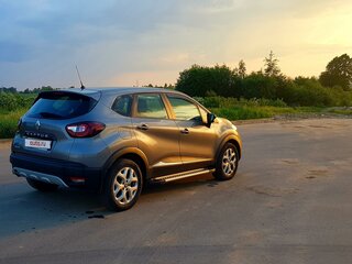 2017 Renault Kaptur I, серый, 1000000 рублей, вид 3
