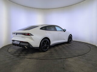 2023 Changan UNI-V I, белый, 2100000 рублей, вид 5