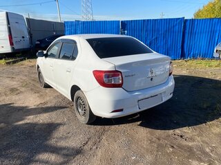 2017 Renault Logan II, белый, 520000 рублей, вид 4