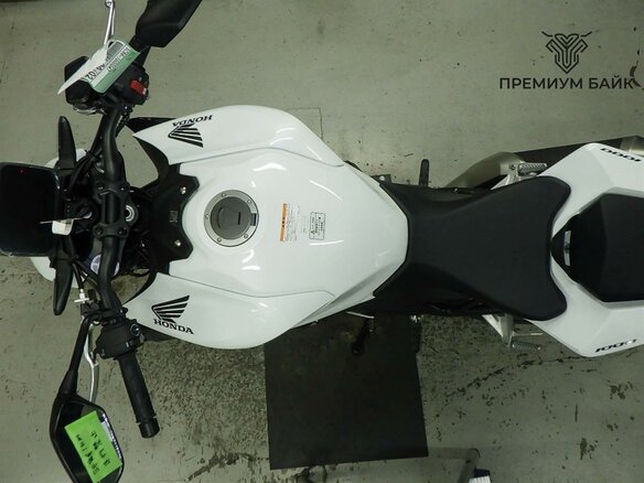2026 Honda CB 1000 Hornet, белый, 1375000 рублей - вид 10