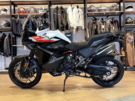 2026 KTM 1390 Super Adventure S Evo, чёрный, 2390000 рублей, вид 5