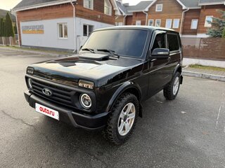 2018 Lada (ВАЗ) 2121 (4x4) Urban I Рестайлинг, чёрный, 650000 рублей, вид 2