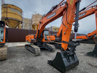 2026 Develon DX225, оранжевый, 18820742 рублей, вид 3