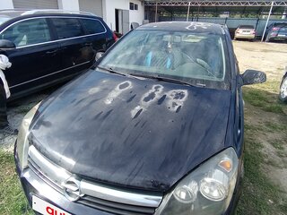 2005 Opel Astra H, чёрный, 300000 рублей, вид 1