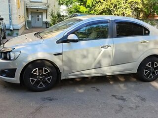 2012 Chevrolet Aveo II, серебристый, 800000 рублей, вид 4