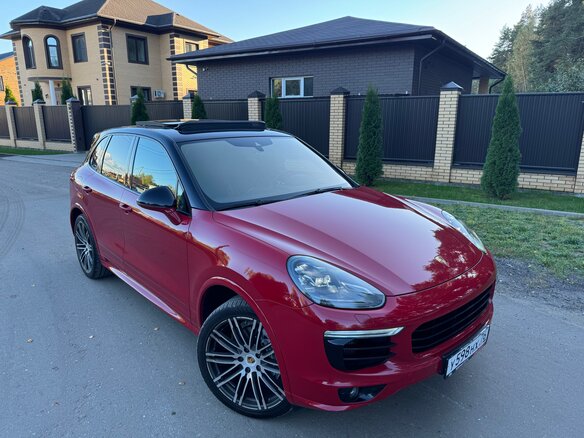 2016 Porsche Cayenne Diesel II Рестайлинг (958), красный, 4350000 рублей - вид 6