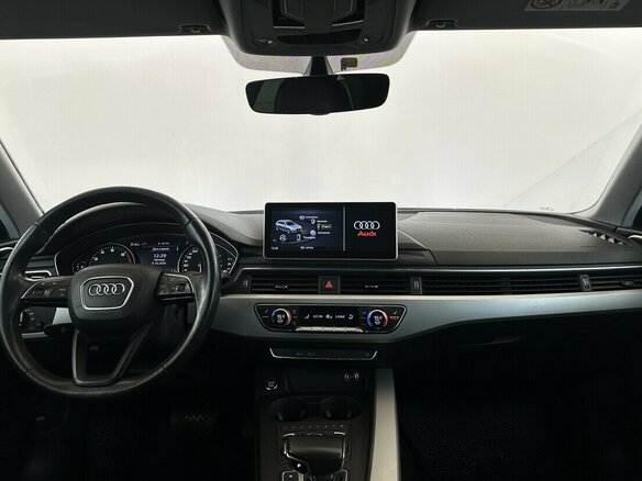 2019 Audi A4 V (B9), синий, 1750000 рублей - вид 4