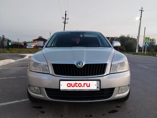 2013 Skoda Octavia II (A5) Рестайлинг, серебристый, 749000 рублей, вид 4