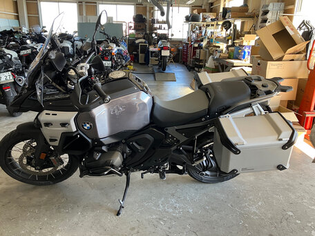2024 BMW R 1300 GS Adventure, серый, 2700000 рублей, вид 2