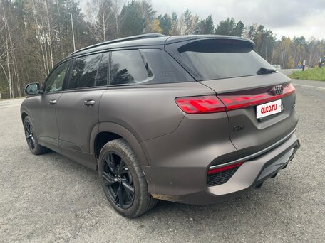 2023 Audi Q6 50 TFSI, коричневый, 8200000 рублей, вид 5