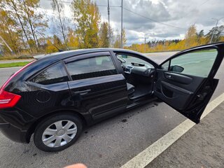 2011 Citroen C4 I Рестайлинг, чёрный, 450000 рублей, вид 4