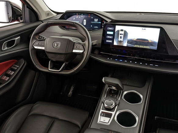 2024 Changan CS55 Plus II Рестайлинг, красный, 1925000 рублей - вид 28