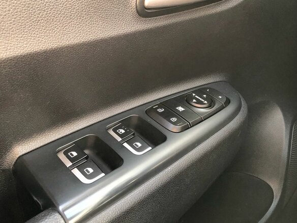 2019 Kia Rio IV, серебристый, 1320000 рублей - вид 17