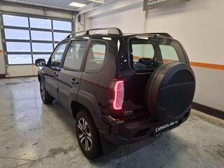 2026 Lada (ВАЗ) Niva Travel I Рестайлинг, чёрный, 1717000 рублей, вид 4