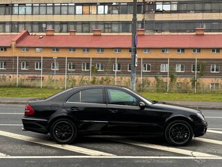 2003 Mercedes-Benz E-Класс 200 III (W211, S211), чёрный, 570000 рублей, вид 2