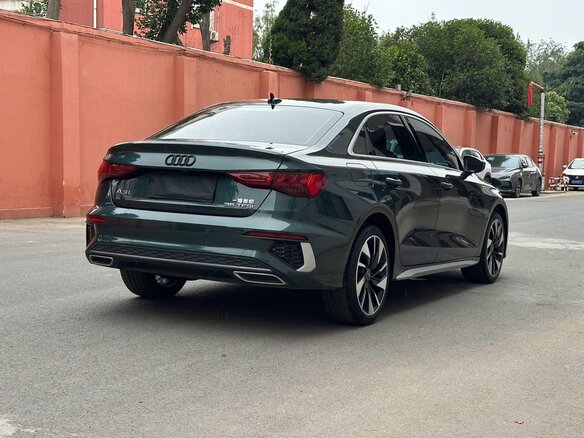 2023 Audi A3 35 TFSI Long IV (8Y), зелёный - вид 4