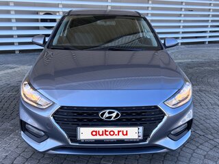 2018 Hyundai Solaris II, серый, 1080000 рублей, вид 2