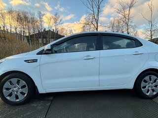 2014 Kia Rio III, белый, 620000 рублей, вид 5