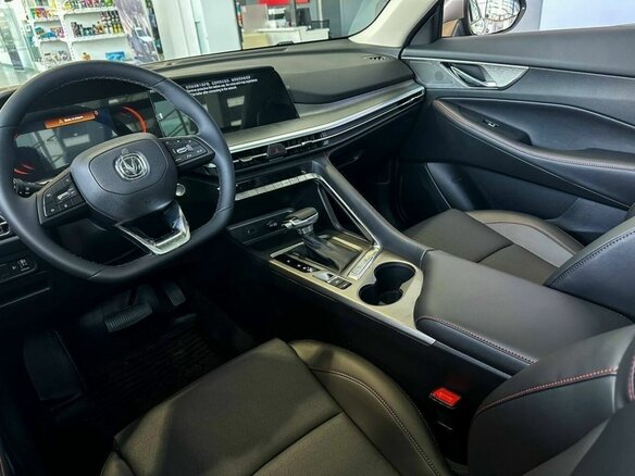 2024 Changan CS35 Plus I Рестайлинг, серый, 2709900 рублей - вид 3