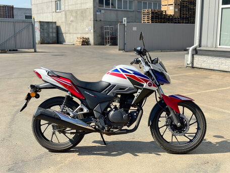 2026 Honda CBF 150R, белый, 242300 рублей, вид 2