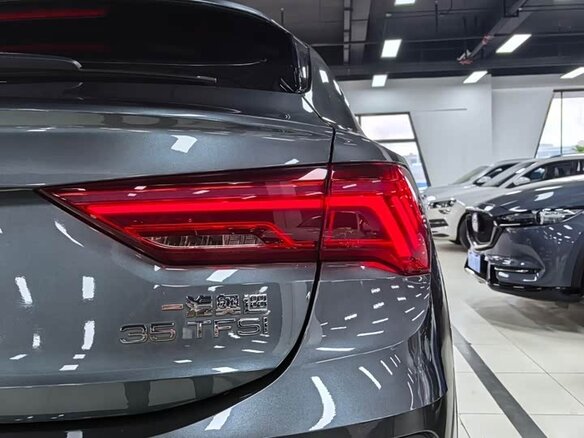 2023 Audi Q3 Sportback 35 TFSI MHEV II (F3), серый, 2440000 рублей - вид 21