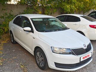 2018 Skoda Rapid I Рестайлинг, белый, 690000 рублей, вид 2