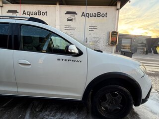 2021 Renault Sandero Stepway II Рестайлинг, белый, 1500000 рублей, вид 5
