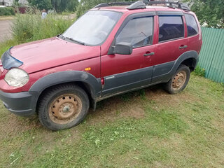 2010 Chevrolet Niva I Рестайлинг, красный, 250000 рублей, вид 4