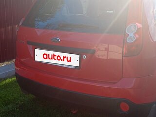 2007 Ford Fiesta Mk5, красный, 350000 рублей, вид 3