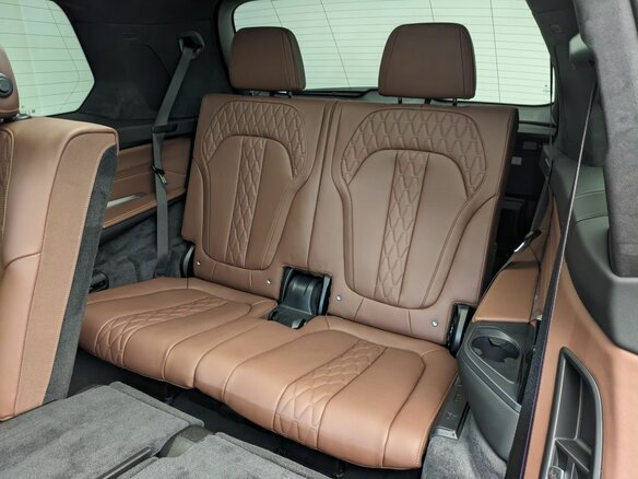 2026 BMW X7 40d I (G07) Рестайлинг, серый, 19250000 рублей - вид 13