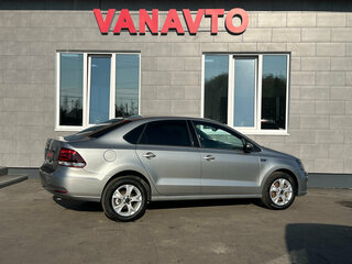 2018 Volkswagen Polo V Рестайлинг, серебристый, 1425000 рублей, вид 5