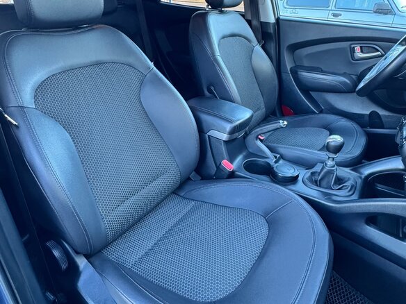 2010 Hyundai ix35 I, синий, 1320000 рублей - вид 23