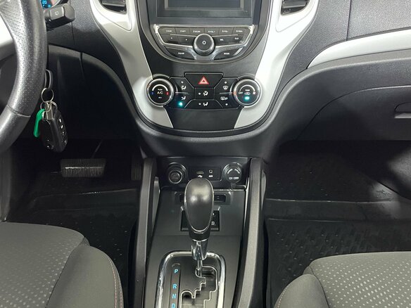 2017 Changan CS35, белый - вид 14
