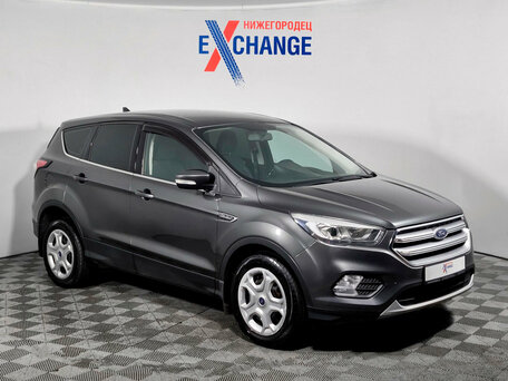 2017 Ford Kuga II Рестайлинг, серый, 1388000 рублей, вид 3
