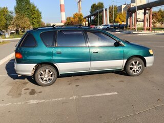 1998 Toyota Ipsum I (M10), зелёный, 360000 рублей, вид 2