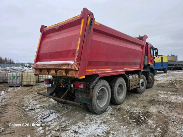 2020 MAN TGS, красный, 7940000 рублей - вид 2
