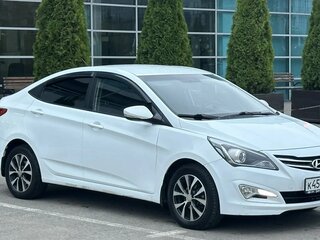 2016 Hyundai Solaris I Рестайлинг, белый, 850000 рублей, вид 1