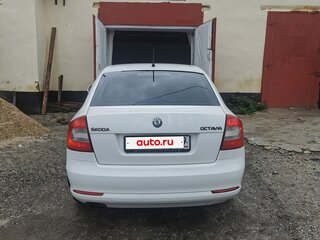2013 Skoda Octavia II (A5) Рестайлинг, белый, 590000 рублей, вид 5