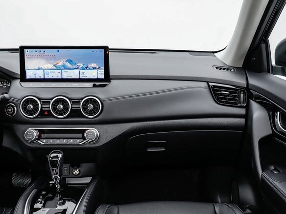 2025 Nissan X-Trail III Рестайлинг 2, чёрный, 2395000 рублей - вид 14