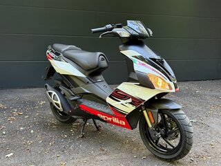 2014 Aprilia SR 50 R, красный, 219000 рублей, вид 1