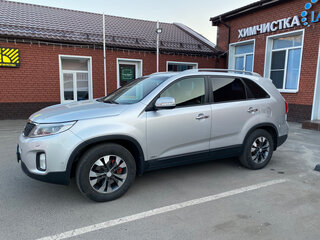 2013 Kia Sorento II Рестайлинг, серебристый, 1450000 рублей, вид 4