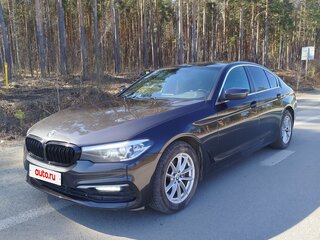2019 BMW 5 серии 520d xDrive VII (G30/G31/G38), чёрный, 2950000 рублей, вид 1