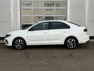 2021 Volkswagen Polo VI, белый, 1407000 рублей, вид 2