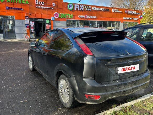 2008 Ford Focus II Рестайлинг, чёрный - вид 2