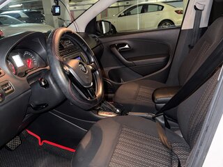2019 Volkswagen Polo V Рестайлинг, белый, 890000 рублей, вид 4