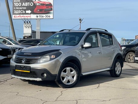 2014 Renault Sandero Stepway I, серебристый, 680000 рублей, вид 1