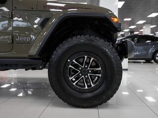 2026 Jeep Wrangler IV (JL) Рестайлинг, зелёный, 8480000 рублей, вид 4