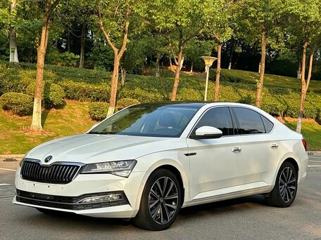 Skoda Superb III Рестайлинг