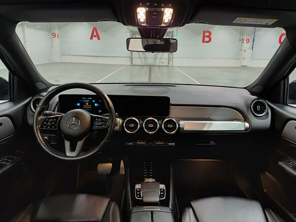 2020 Mercedes-Benz GLB 200 I (X247), чёрный, 2680000 рублей - вид 13
